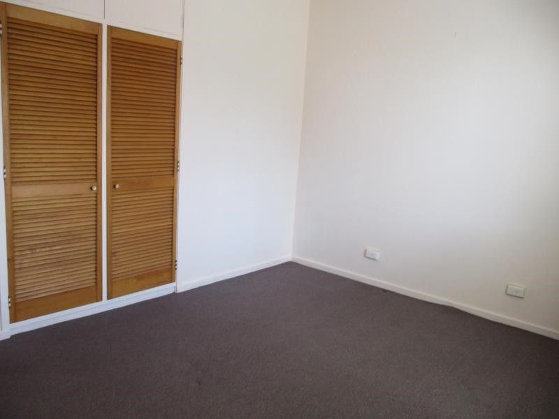 Unit 3/52 Church St, Morwell VIC 3840, Image 2