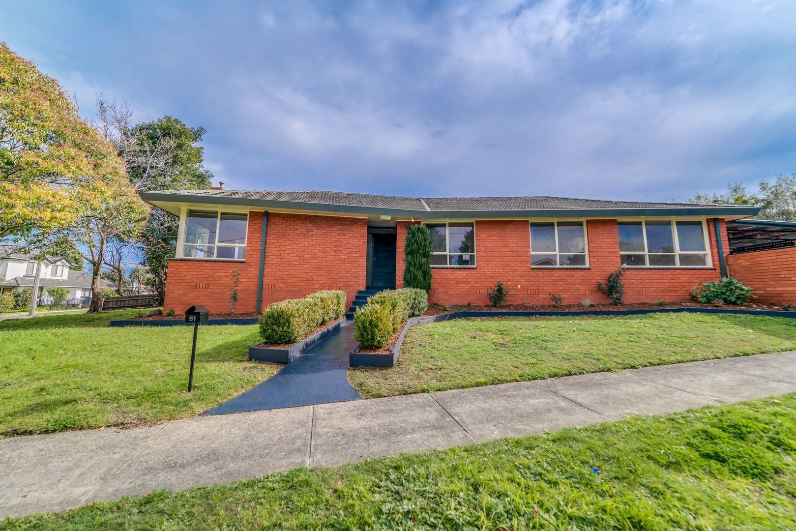 4 bedrooms House in 51 Owens Street DONCASTER EAST VIC, 3109