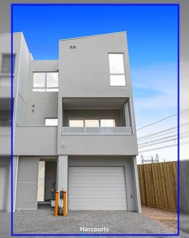 2 bedrooms Townhouse in 77 Cameo Crescent SOUTH MORANG VIC, 3752