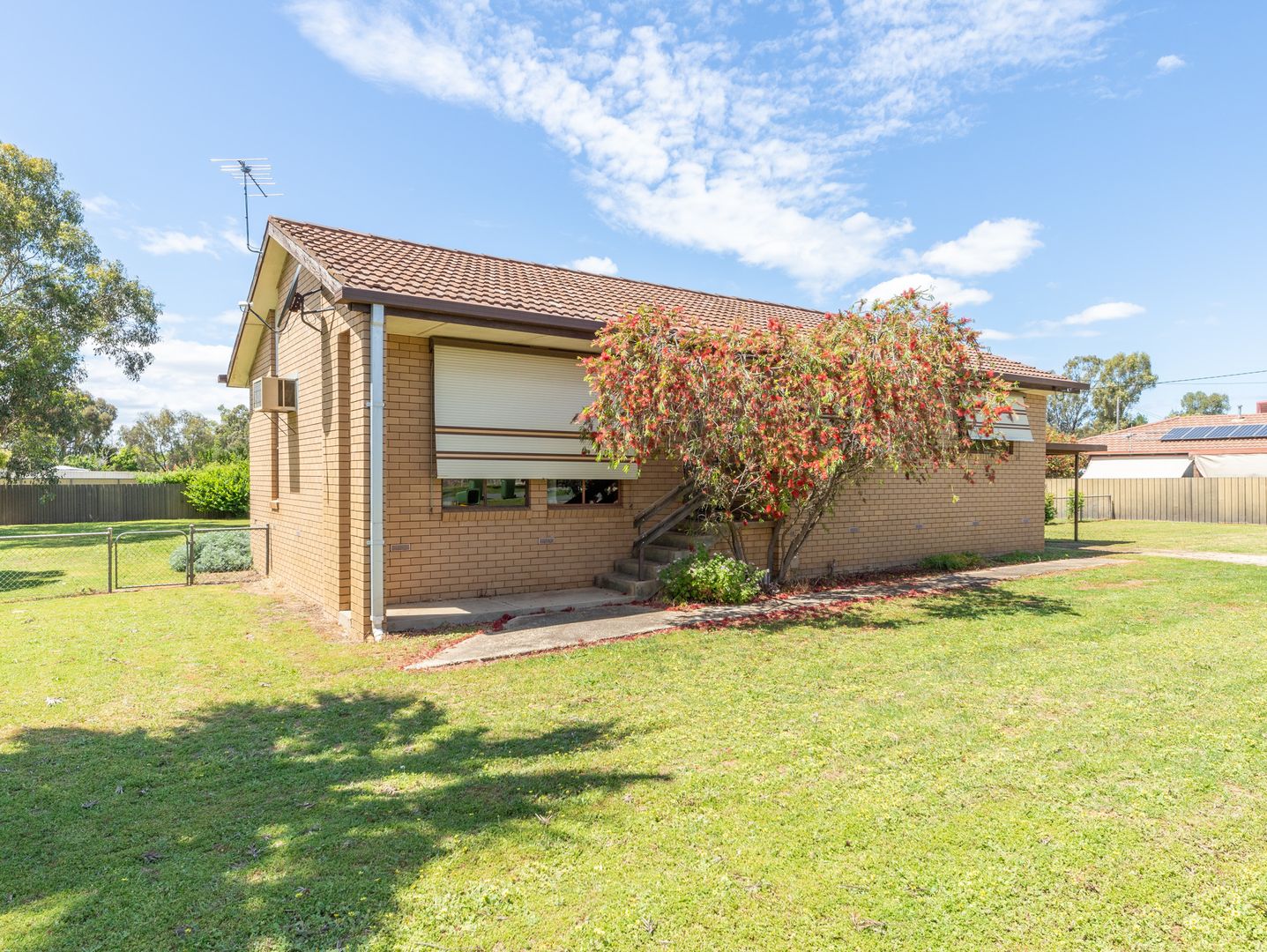 128 Larmer St, Howlong NSW 2643, Image 1