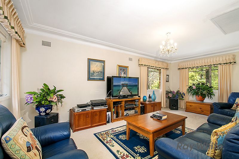 10 Hillside Crescent, Epping NSW 2121, Image 1