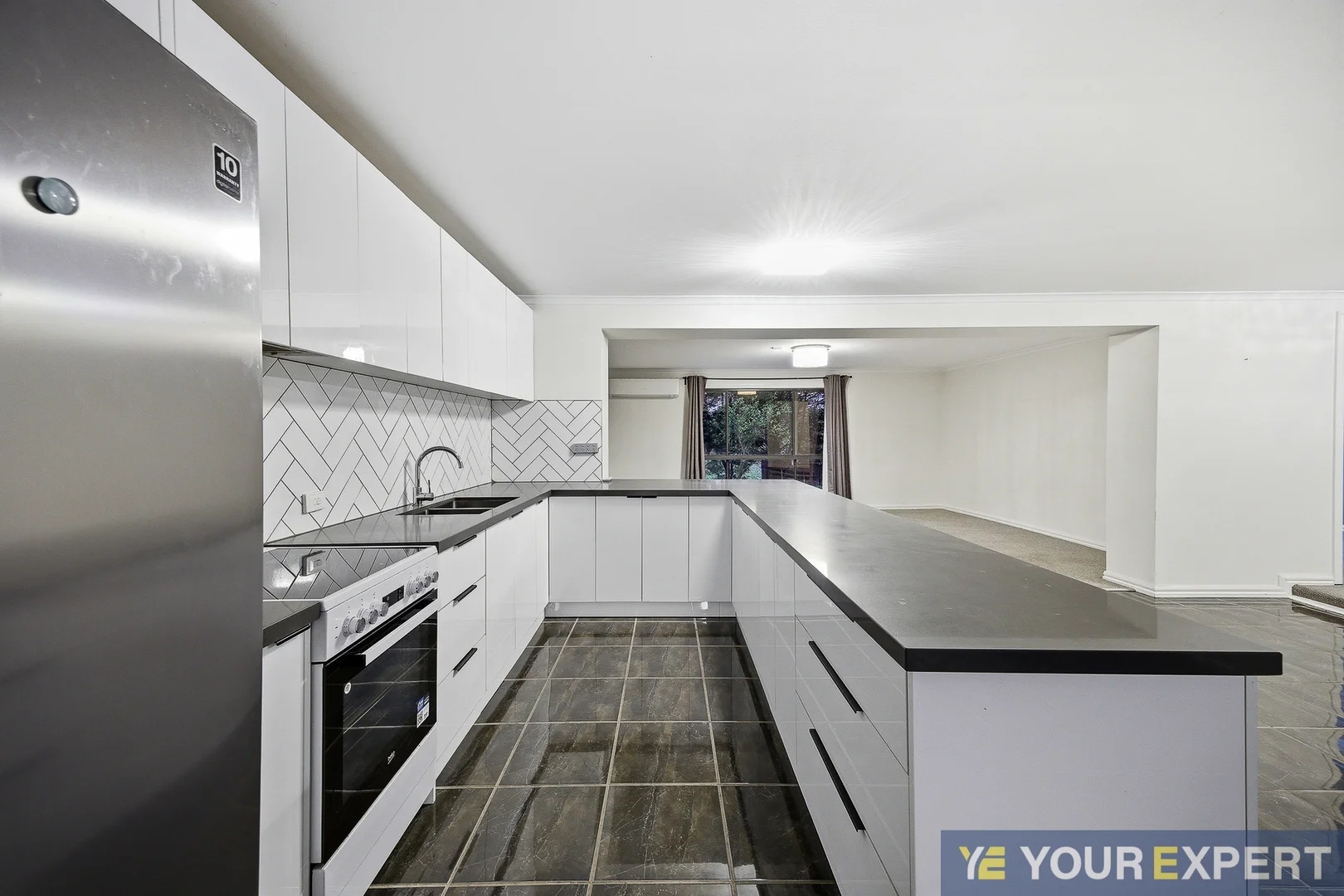 Additional image 4 of 8 Olive Road, Devon Meadows VIC 3977