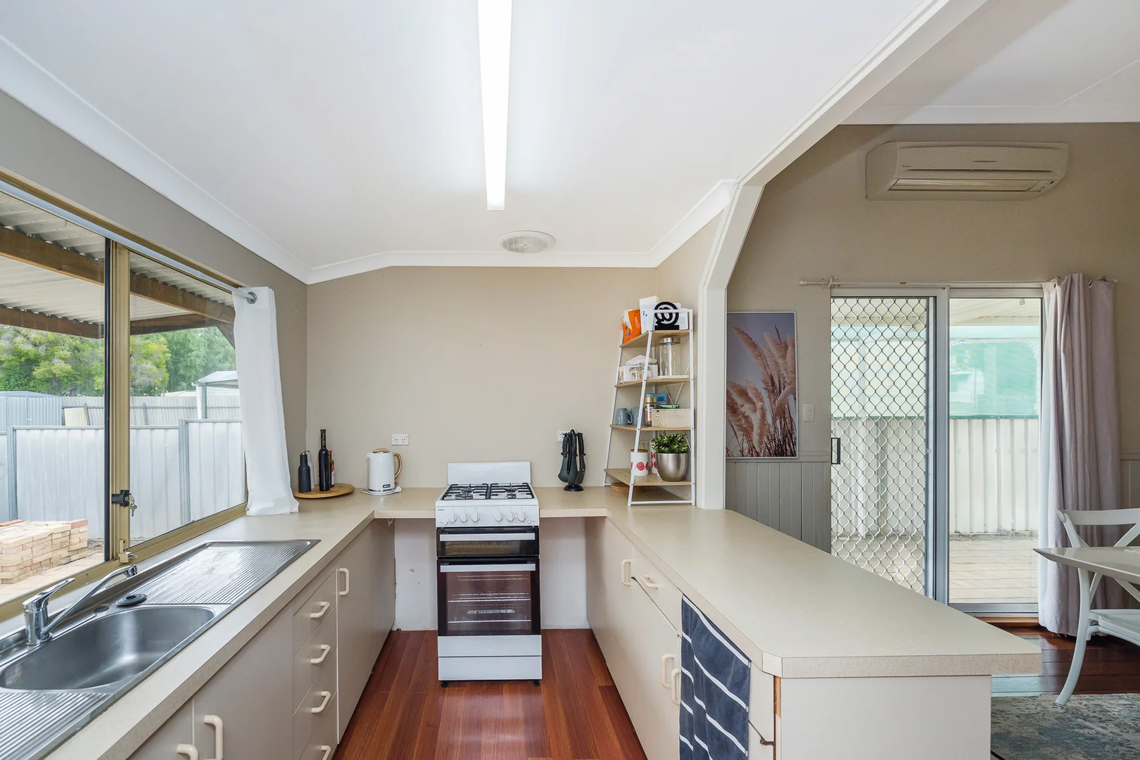 Additional image 17 of 163 Chidlow Street East, Northam WA 6401