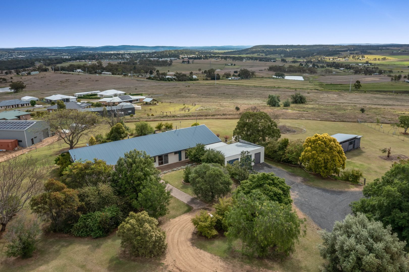 44 Mount Tabor Road, Sladevale QLD 4370, Image 2