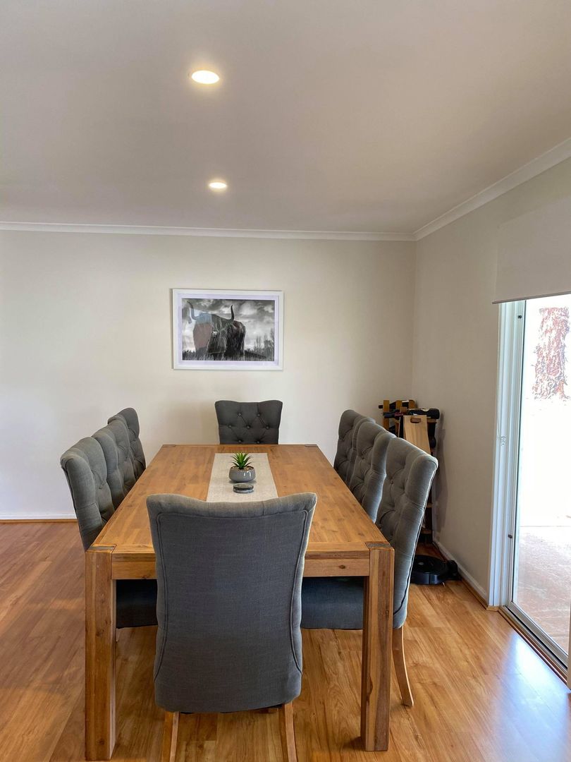 44 Gregory Street, Roxby Downs SA 5725, Image 2