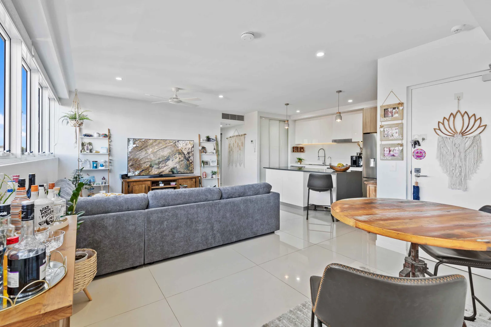 Additional image 4 of 405/26 Gray Street, Southport QLD 4215