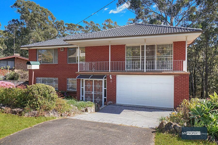 5 bedrooms House in 33 Karingal Avenue CARLINGFORD NSW, 2118