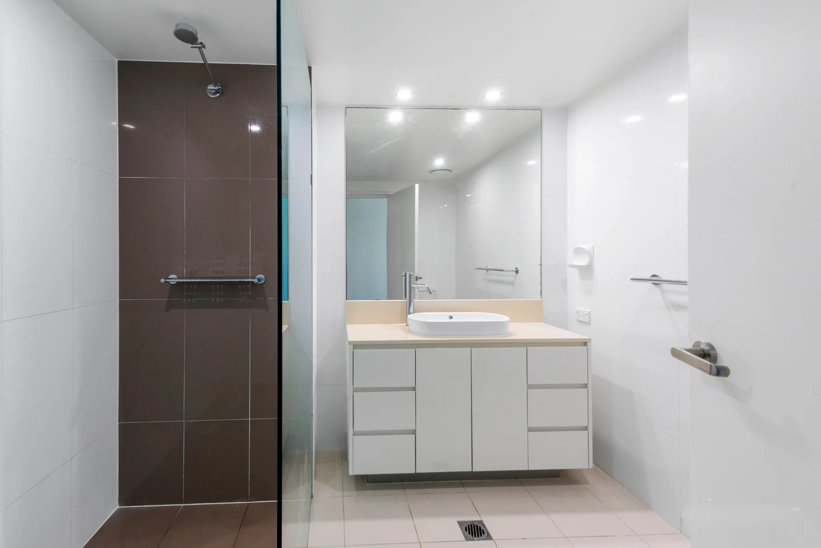 Additional image 14 of 21905/3113 Surfers Paradise Boulevard, Surfers Paradise QLD 4217