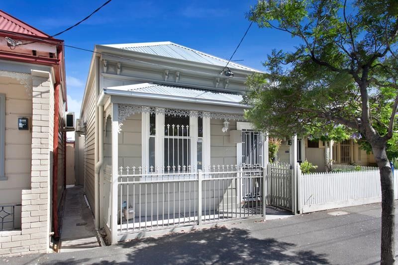 2 bedrooms House in 239 Esplanade East PORT MELBOURNE VIC, 3207