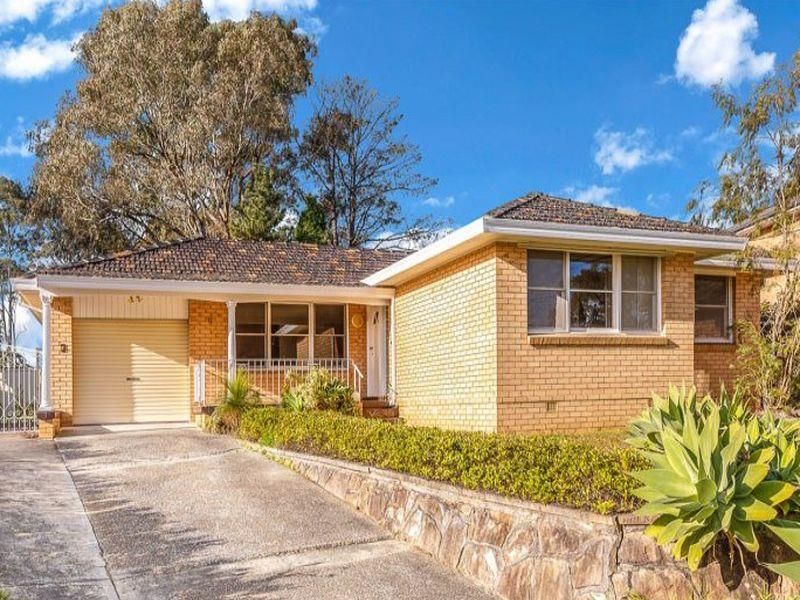 5 bedrooms House in 11 Summit Close MARSFIELD NSW, 2122