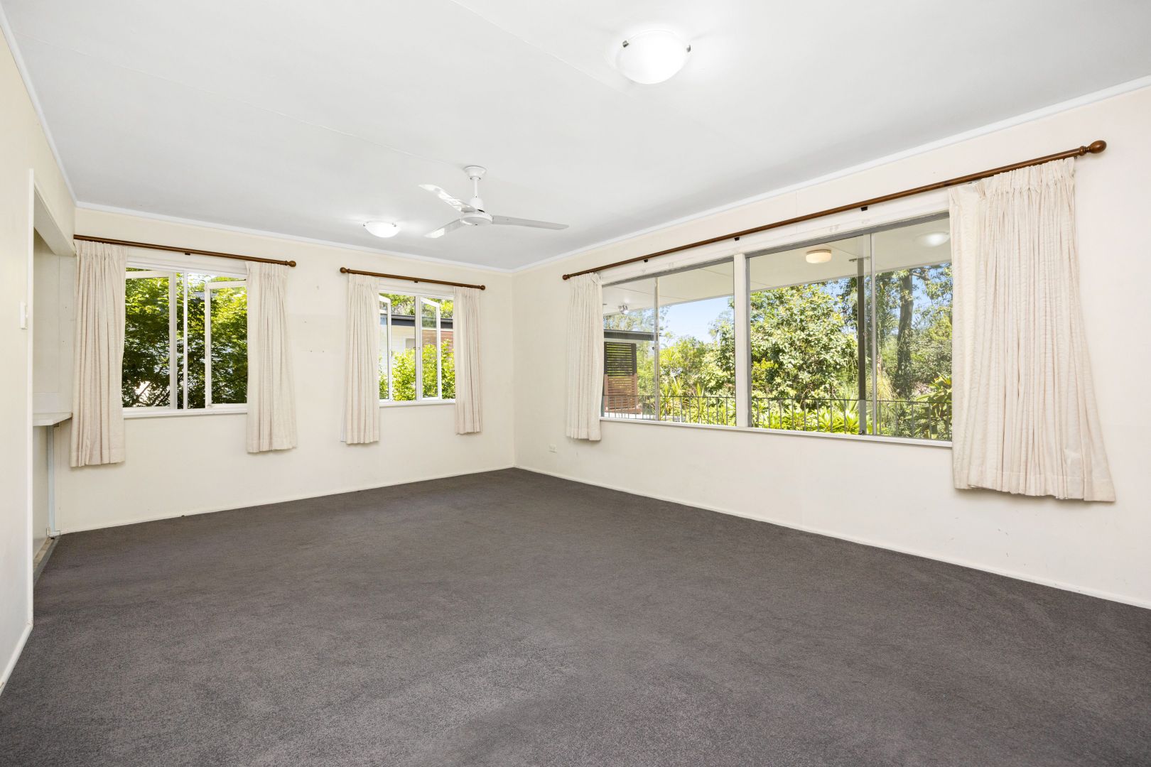 50 Warana Street, The Gap QLD 4061, Image 2