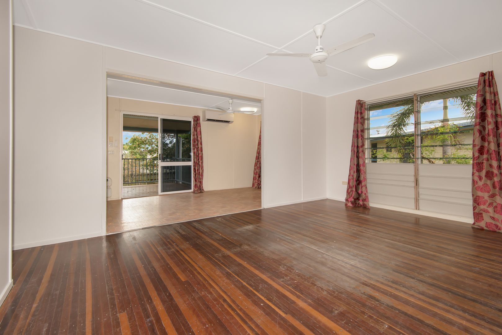 27 Cuthbert Crescent, Vincent QLD 4814, Image 1