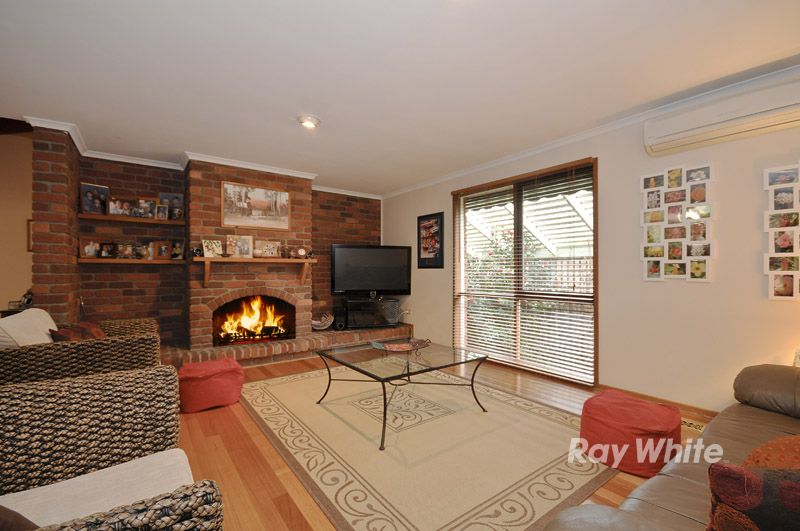 120 Fraser Crescent, Wantirna South VIC 3152, Image 1