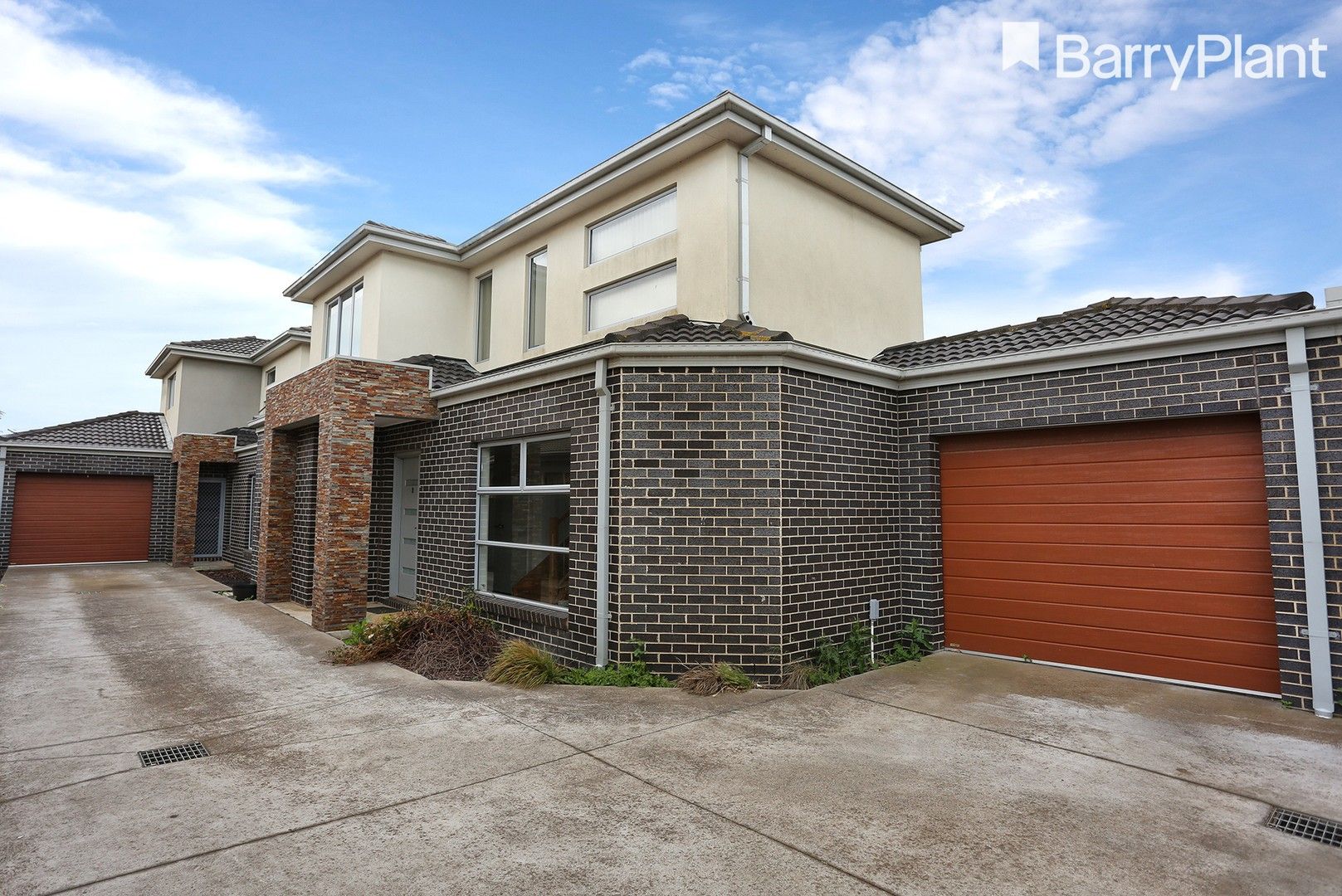 2 bedrooms House in 2/9 Duchess Court POINT COOK VIC, 3030
