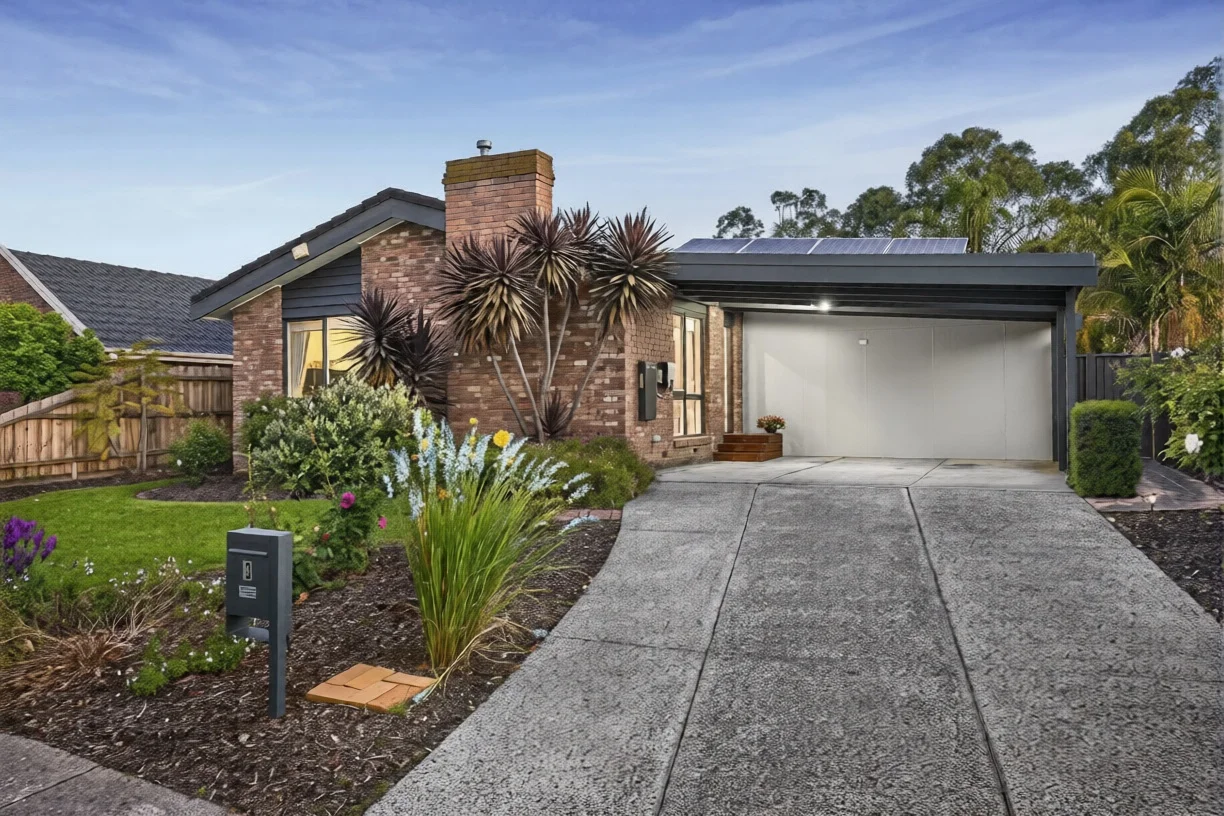 3 Hawksburn Crescent, Wantirna South VIC 3152