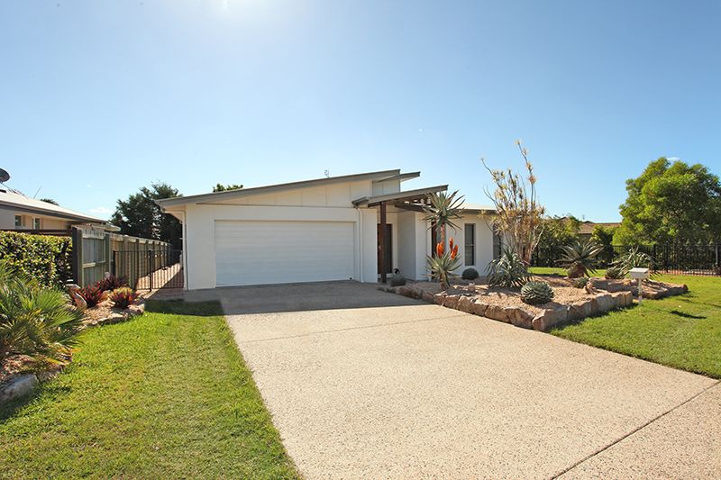 30 Parklakes Drive, Bli Bli QLD 4560, Image 0