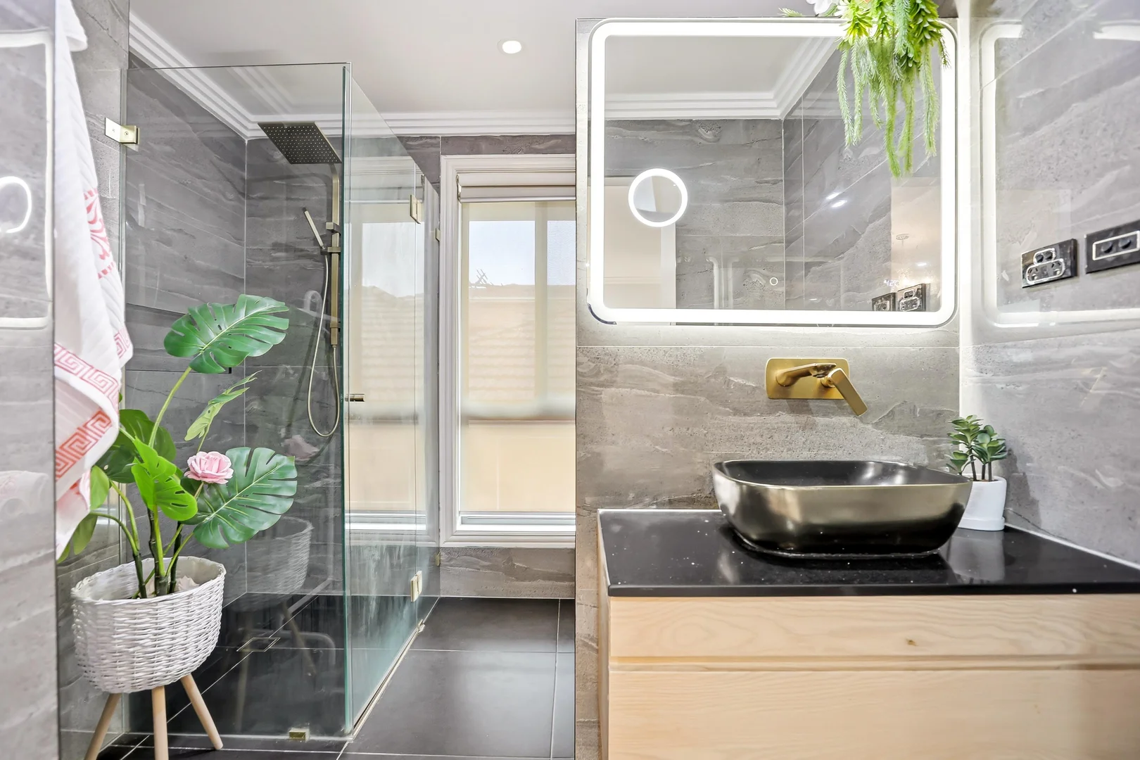 Additional image 14 of 36 laura st, Merrylands NSW 2160