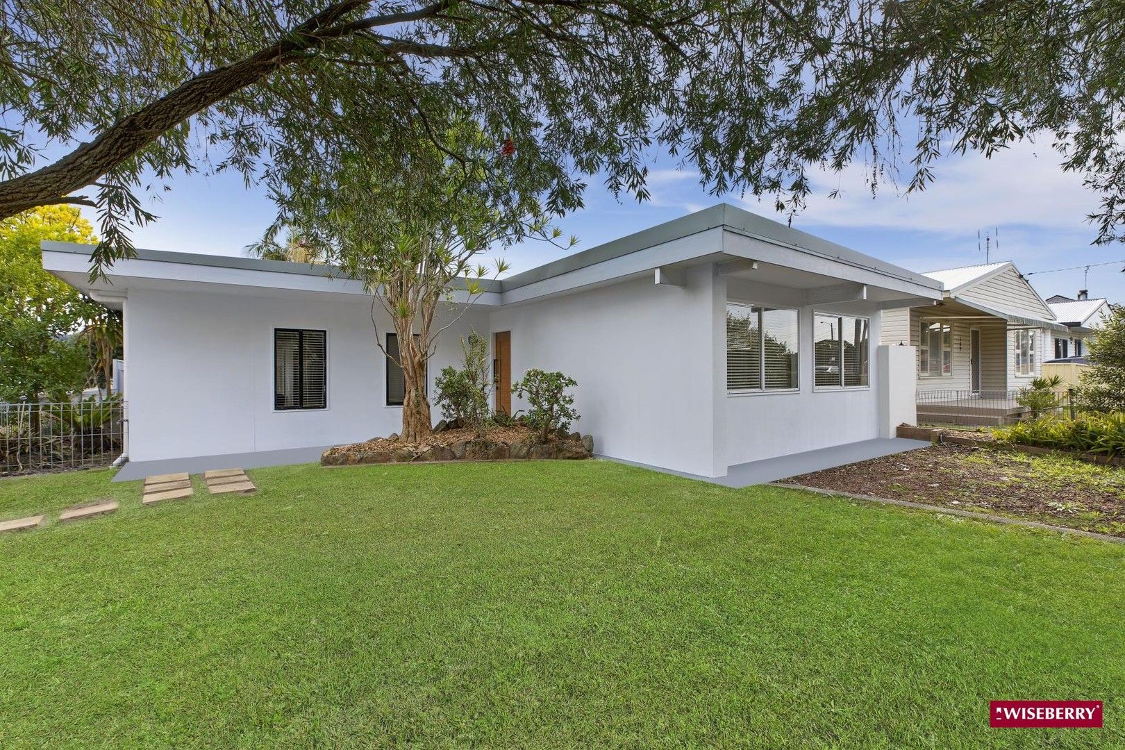 3 bedrooms Villa in 191 Ocean Beach Road WOY WOY NSW, 2256