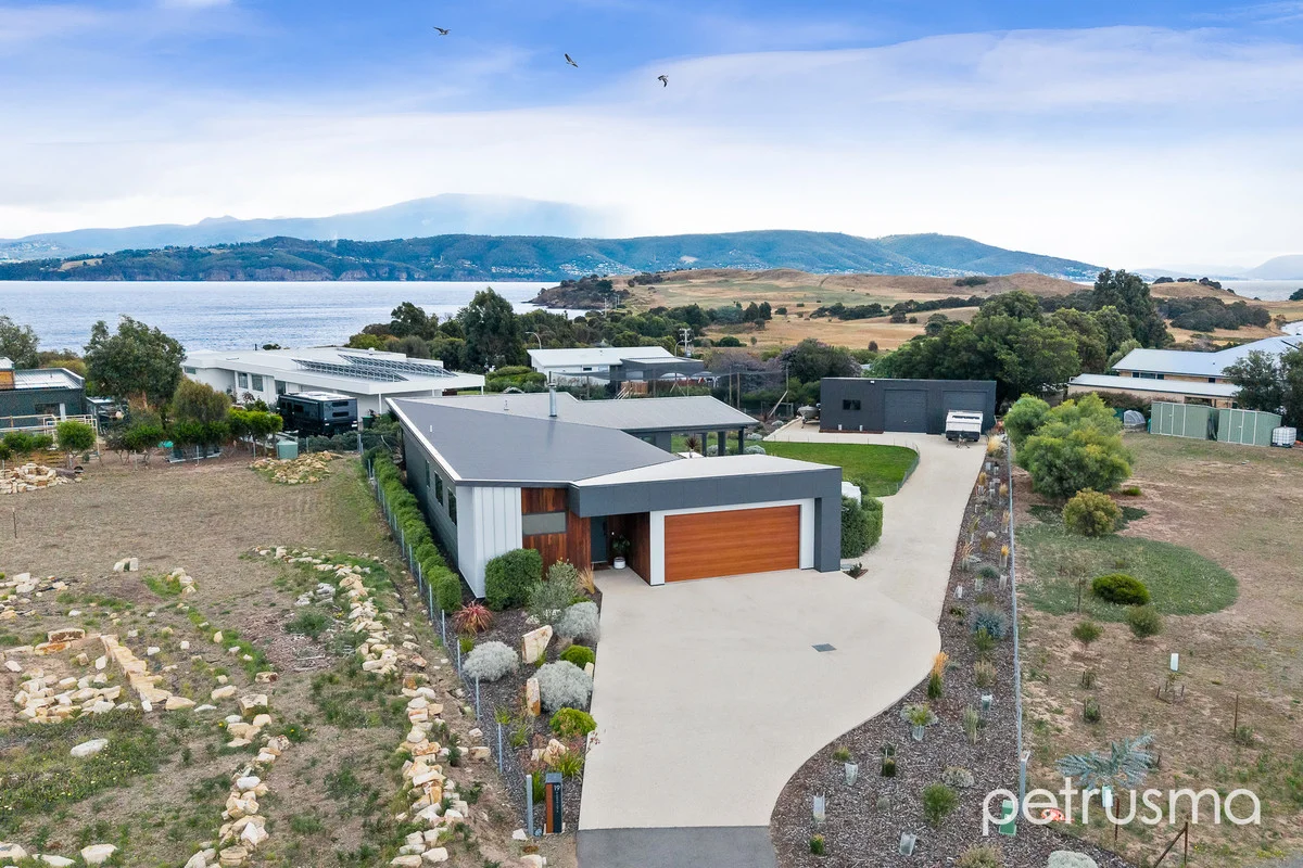 Additional image 30 of 19 Pardalote Close, Opossum Bay TAS 7023