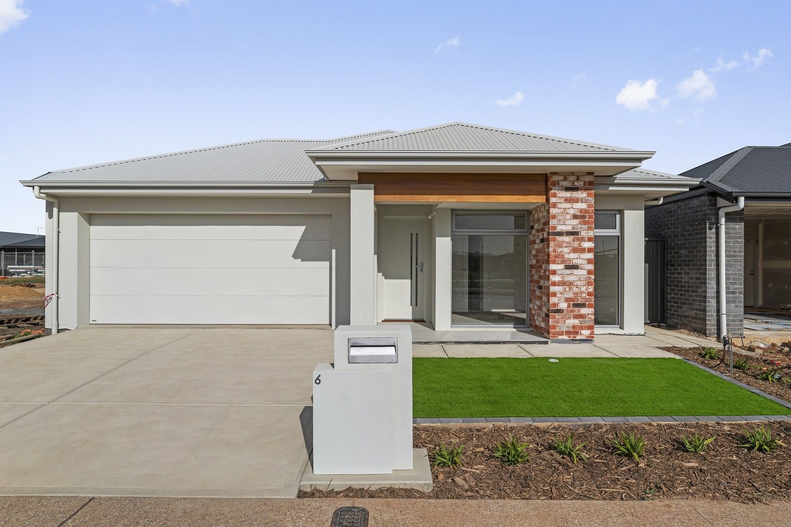 4 bedrooms House in 6 Noah Crescent ANGLE VALE SA, 5117