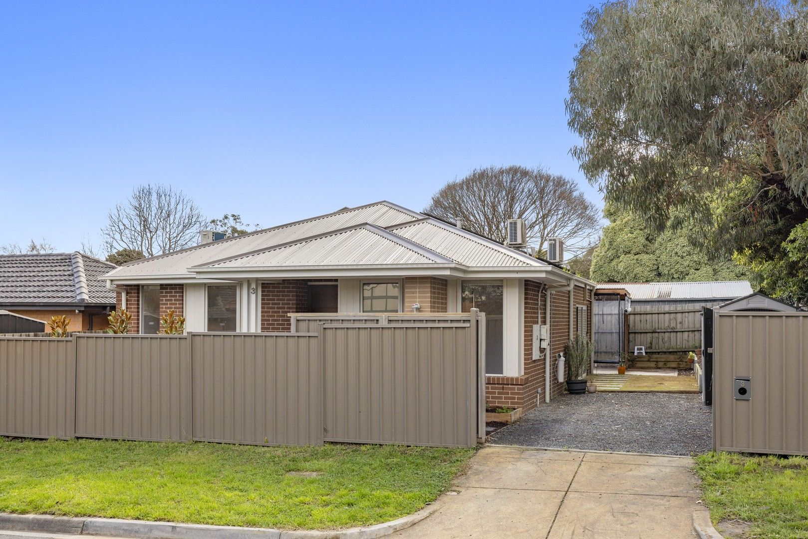 3 Colebrook Road, Kilsyth VIC 3137 House For Rent 650 Domain