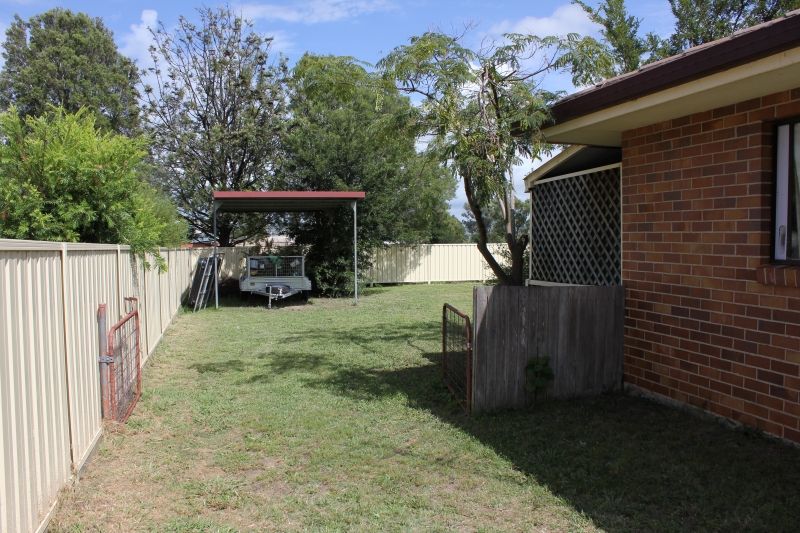 10 Zircon Street, Inverell NSW 2360, Image 2