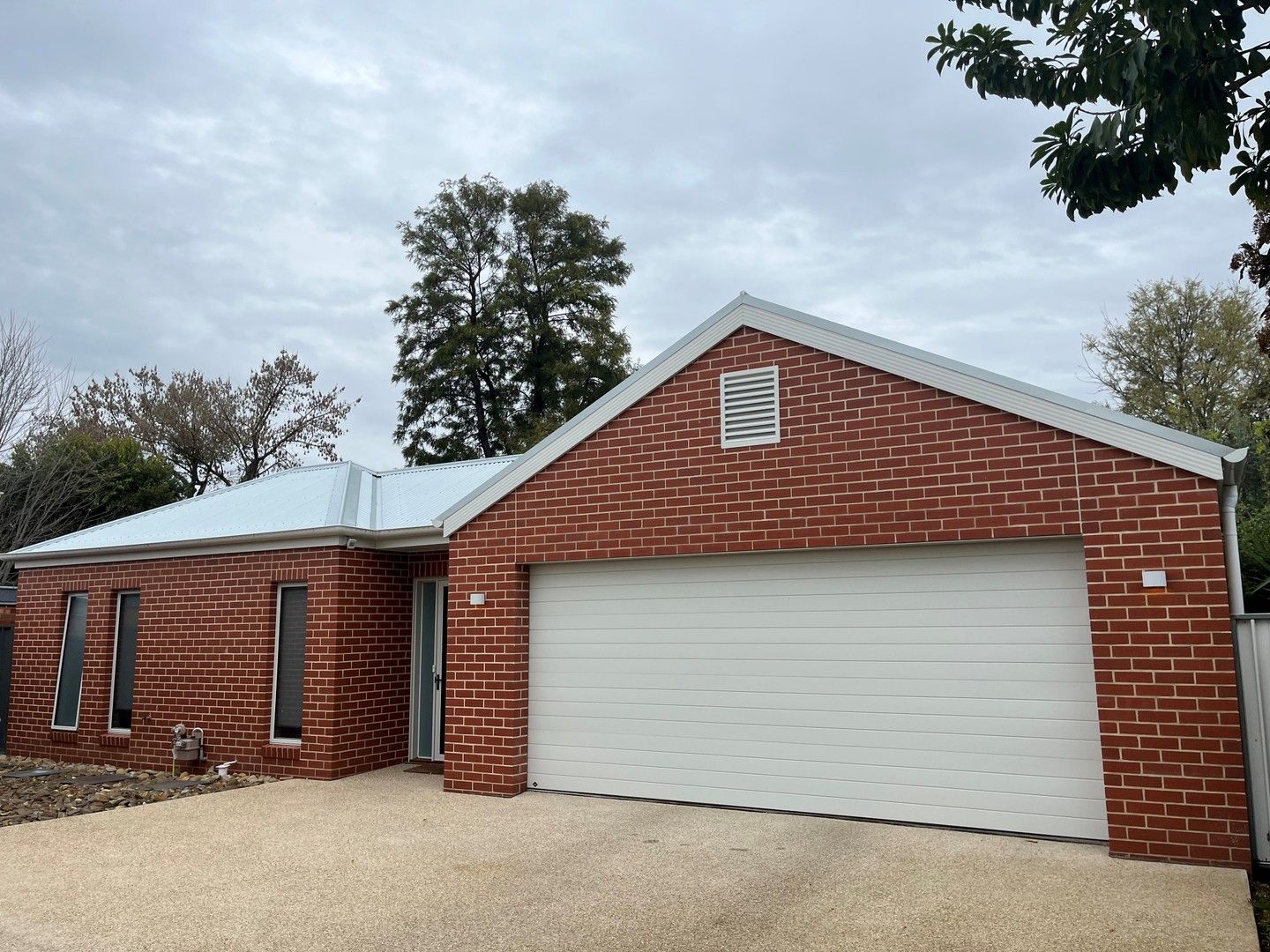 3 bedrooms Apartment / Unit / Flat in 2/371 Stephen Street NORTH ALBURY NSW, 2640