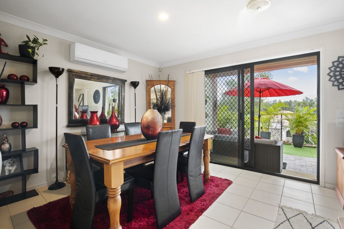 301/2 Gentian Drive, Arundel QLD 4214, Image 1