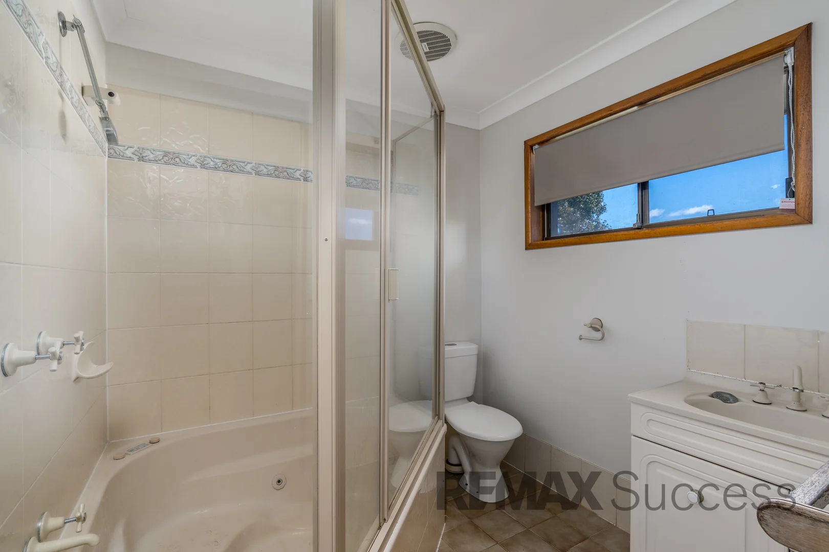 Additional image 10 of 43 Champagne Crescent, Wilsonton Heights QLD 4350