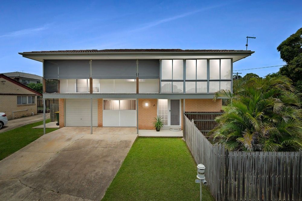 3 bedrooms House in 38 Woondaree Street BRACKEN RIDGE QLD, 4017