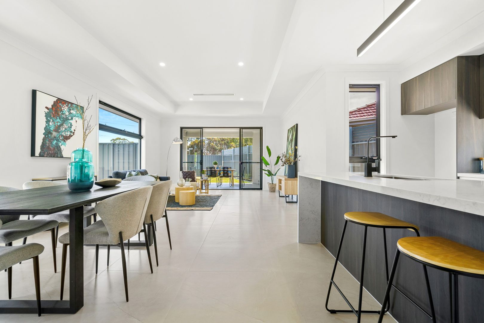 22 Falcon Avenue, Hampstead Gardens SA 5086, Image 2