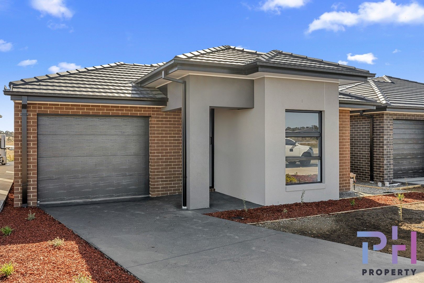 4 bedrooms House in 32 Anaheim Avenue HUNTLY VIC, 3551