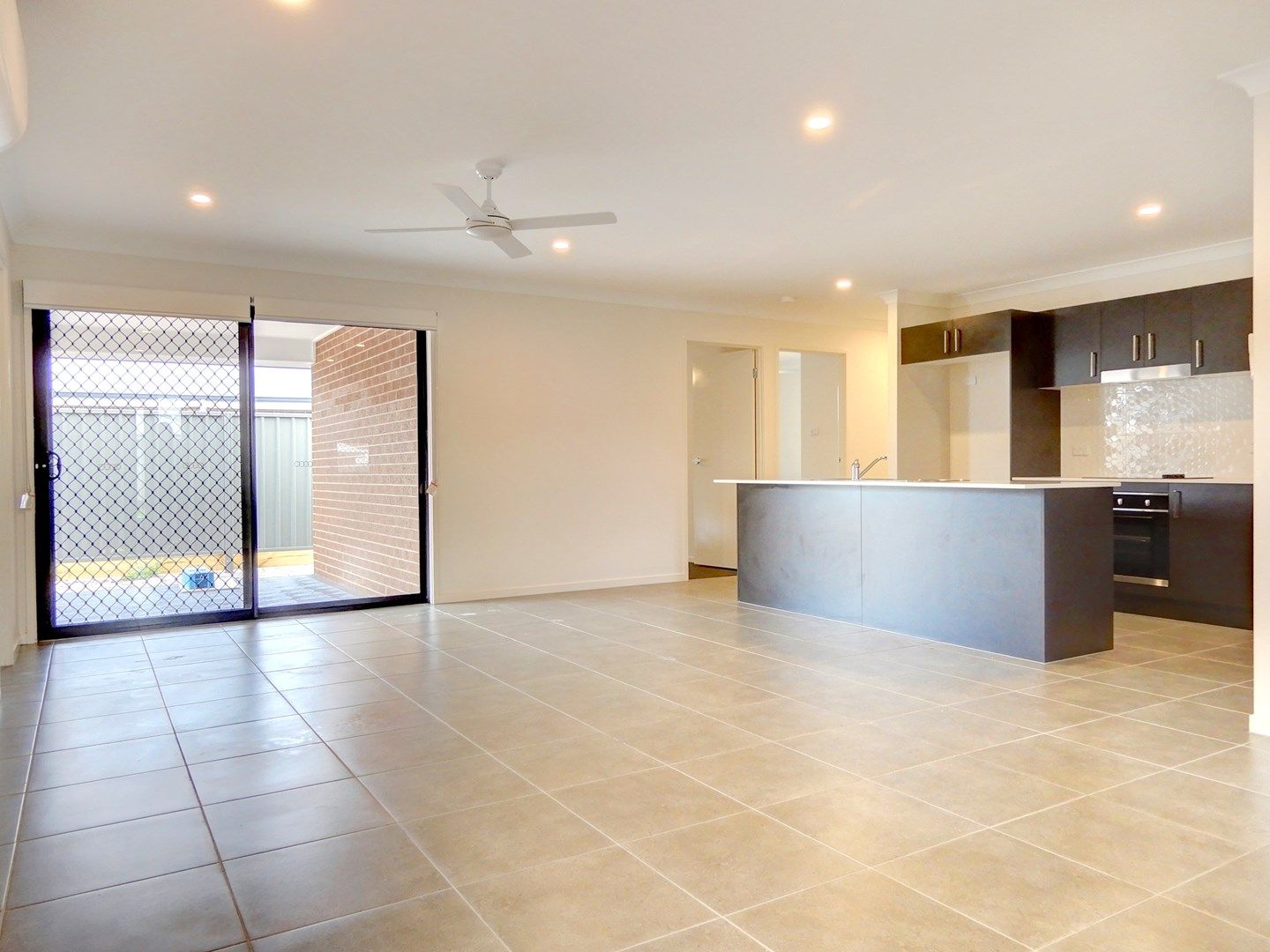 35 Apple St, Fern Bay NSW 2295, Image 1