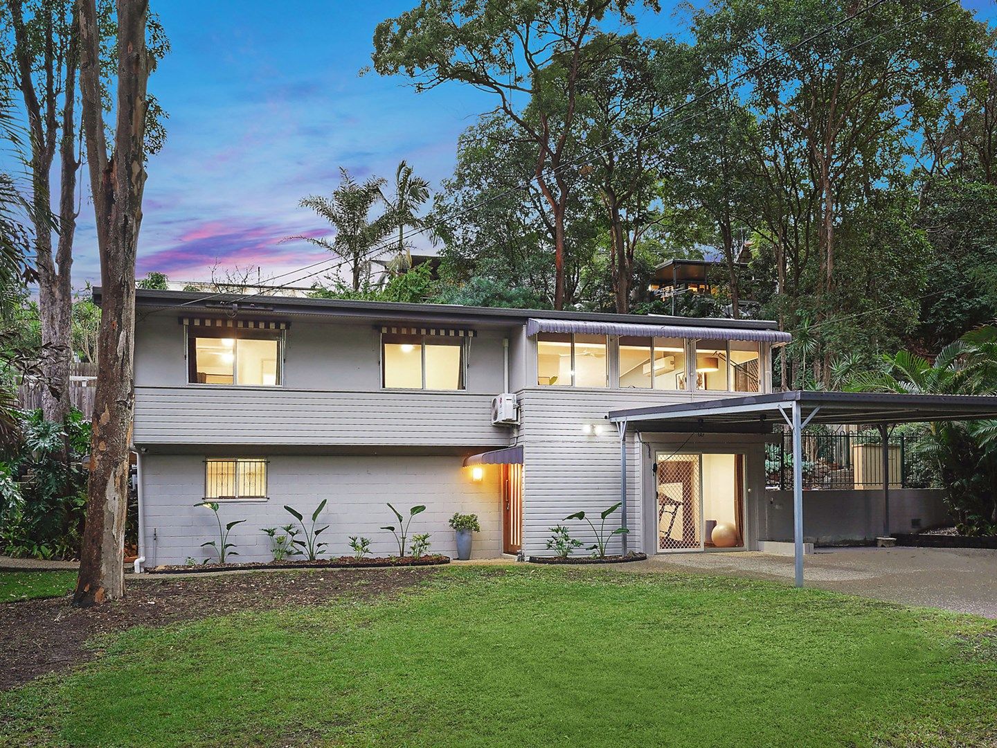 9 Wanawong Court, Ferny Hills QLD 4055, Image 0