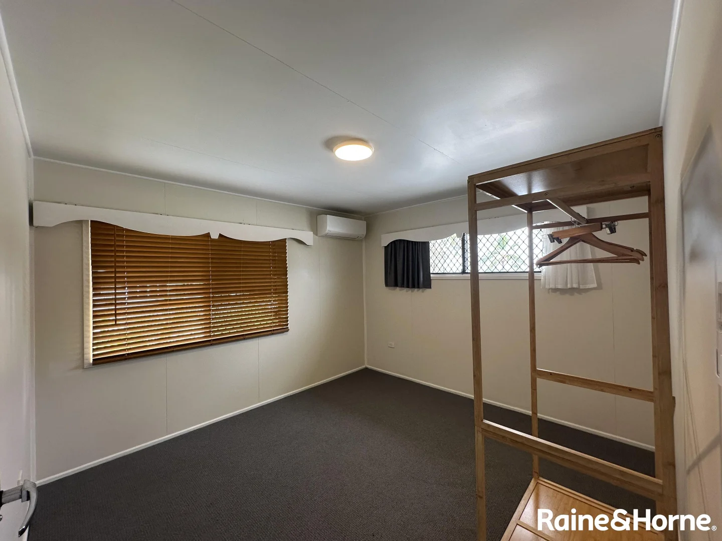 Additional image 10 of 27 Slade Esplanade, Slade Point QLD 4740