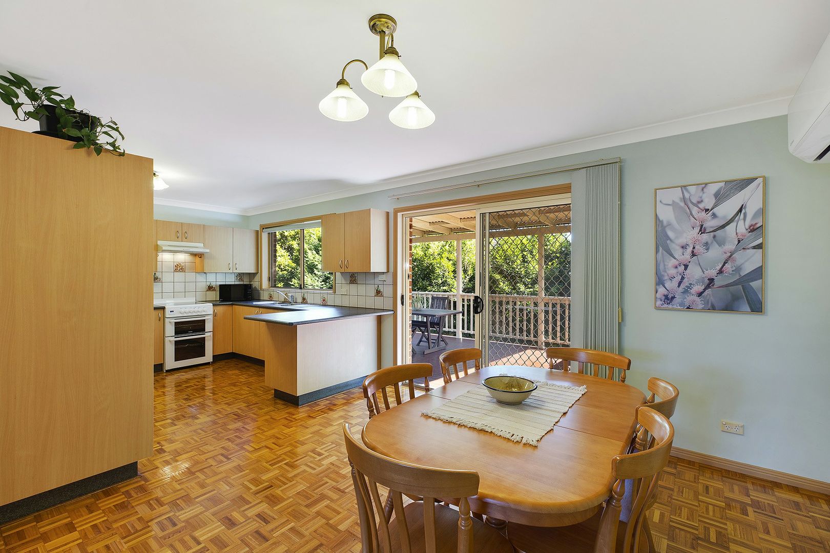 4 Felicia Close, Tumbi Umbi NSW 2261, Image 2