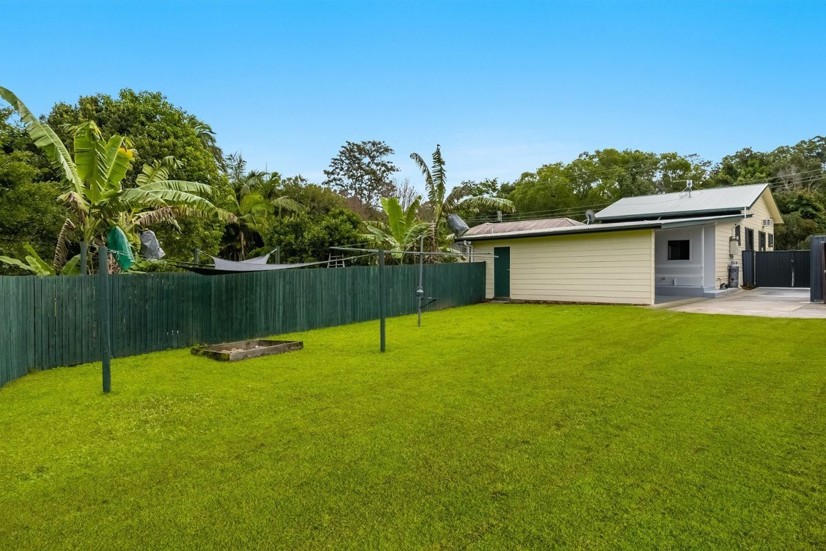 37 Broadway, Burringbar NSW 2483, Image 2