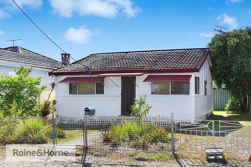 38 Pacific Avenue, Ettalong Beach NSW 2257, Image 0