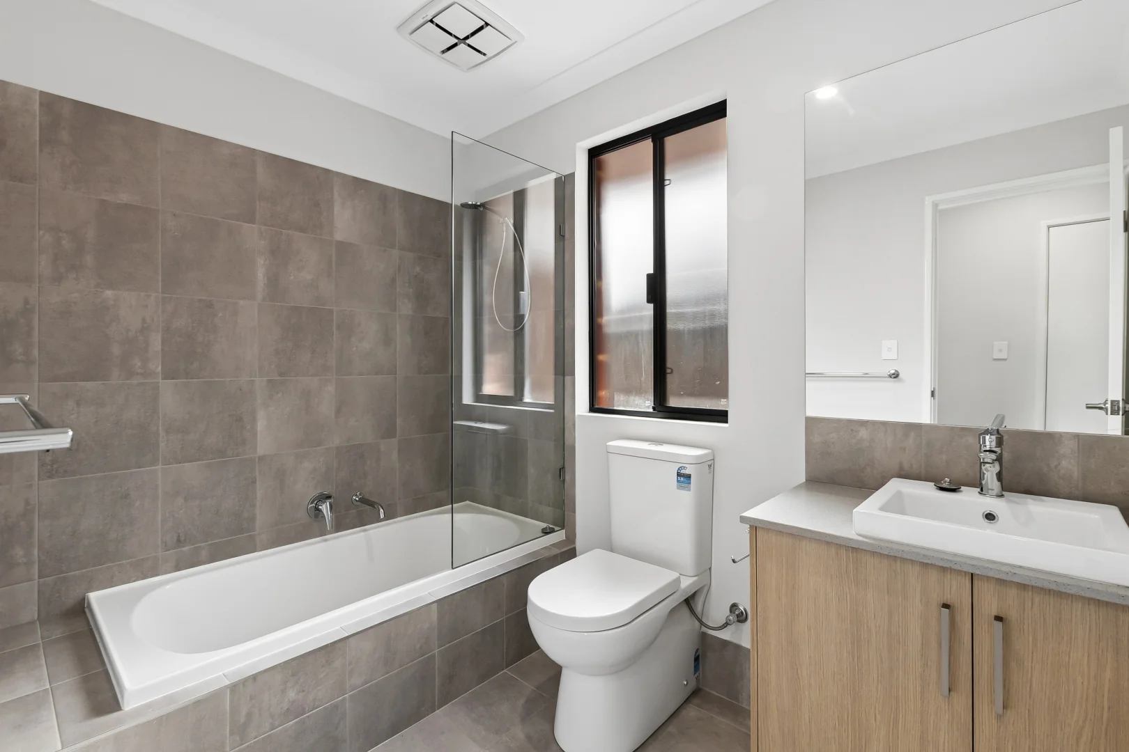 Additional image 9 of 4 Erin Way, Midvale WA 6056