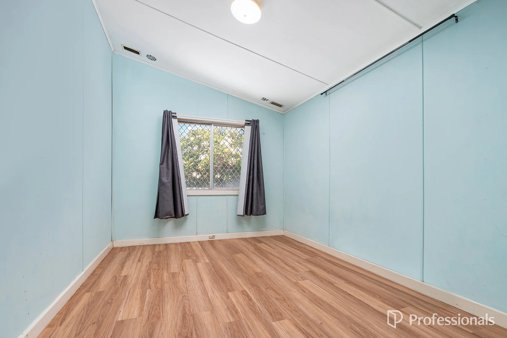 Additional image 8 of 115 Railway Street, Bluff Point WA 6530