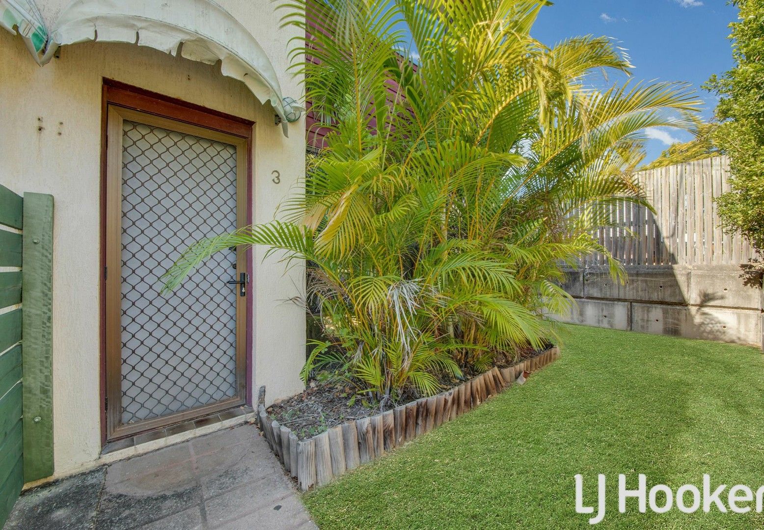 3/196 Auckland Street, South Gladstone QLD 4680, Image 2