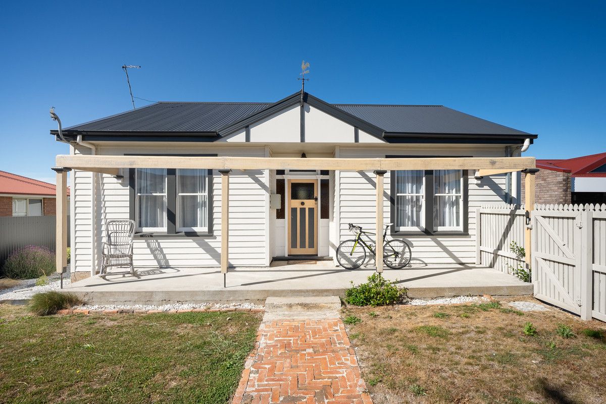 1/113 Steele Street, Devonport TAS 7310, Image 0