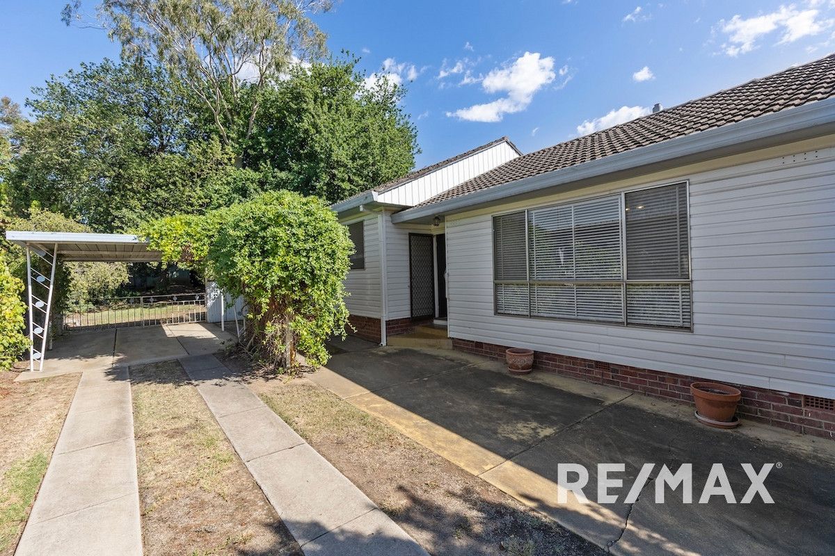 2 Paull Street, Kooringal NSW 2650, Image 1