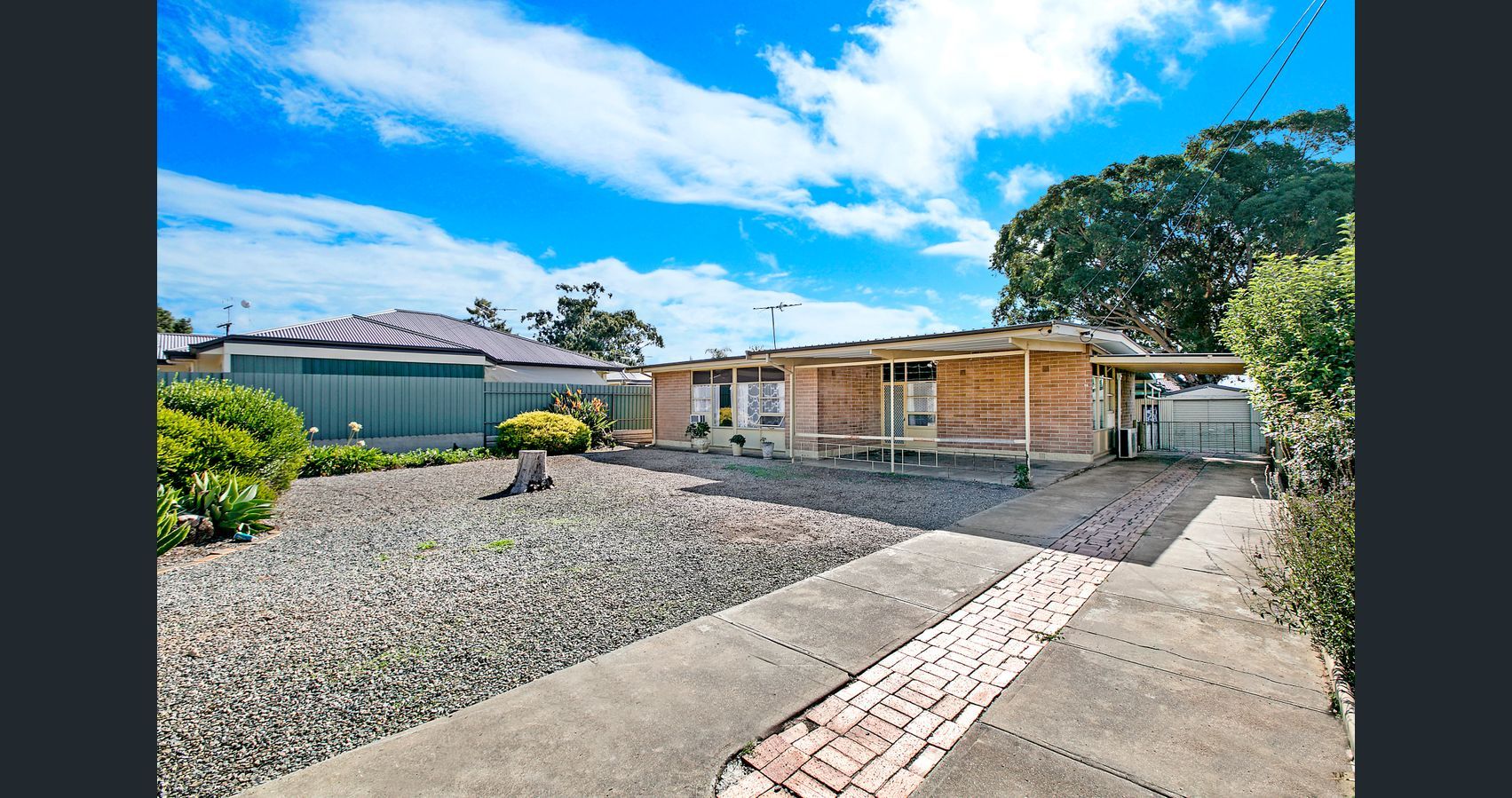 56 Greenbank Grove, Hackham Wes Property History & Address Research