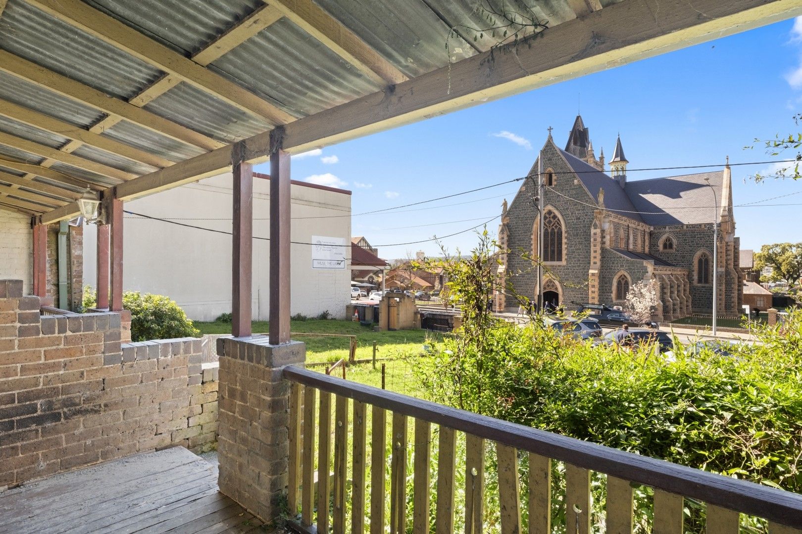 2 bedrooms House in 148-150 Bourke Street GOULBURN NSW, 2580