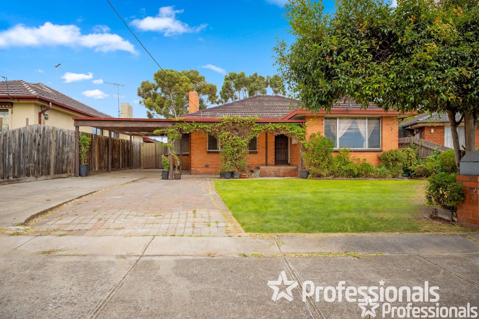 4 bedrooms House in 49 Eddie Street ST ALBANS VIC, 3021