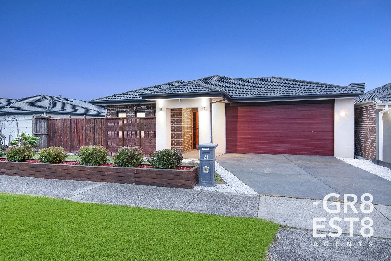 21 HAYTON PARK BOULEVARD, Cranbourne West VIC 3977, Image 0