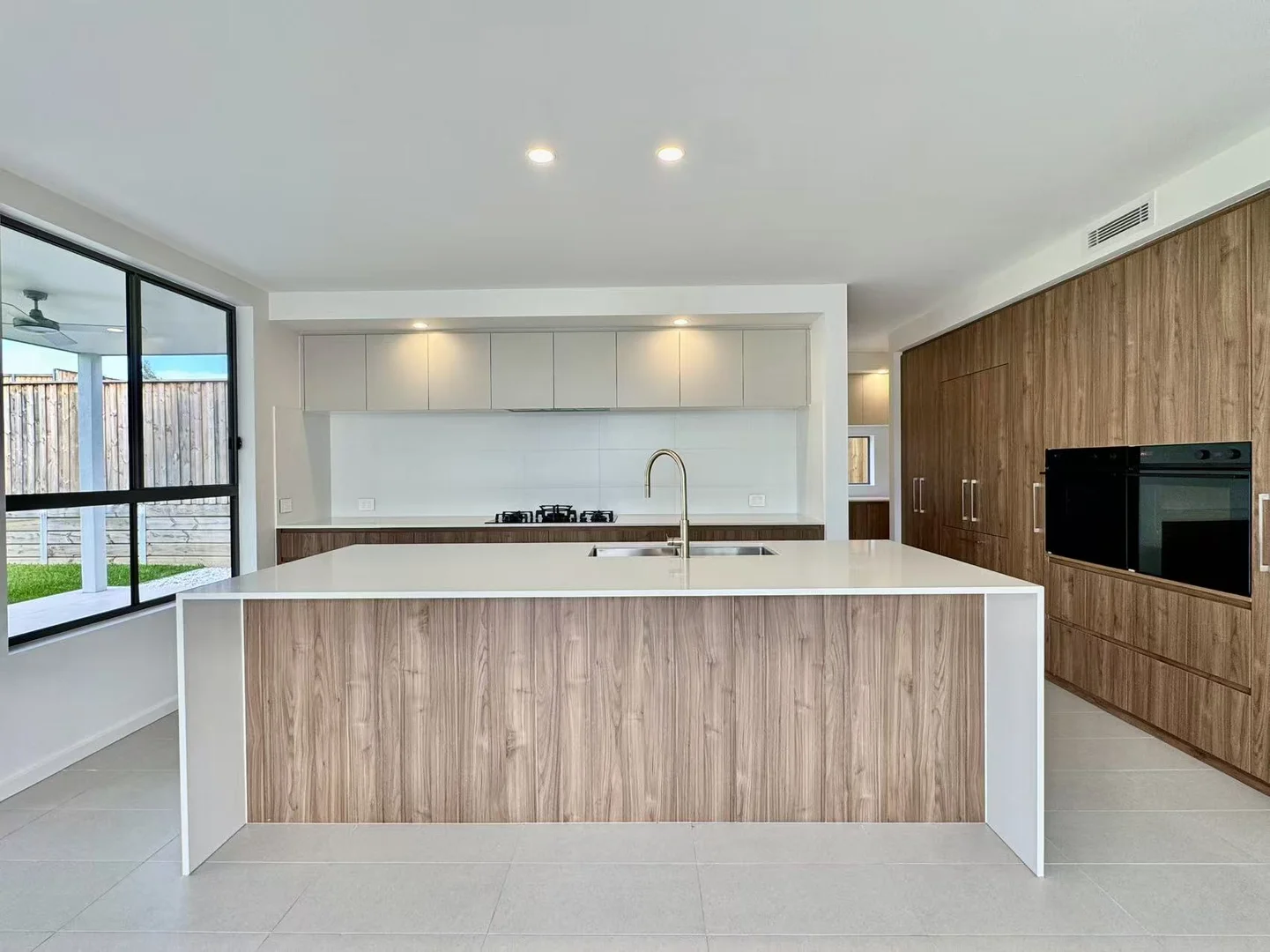 Additional image 3 of 16 Kersbrook Terrace, Gledswood Hills NSW 2557