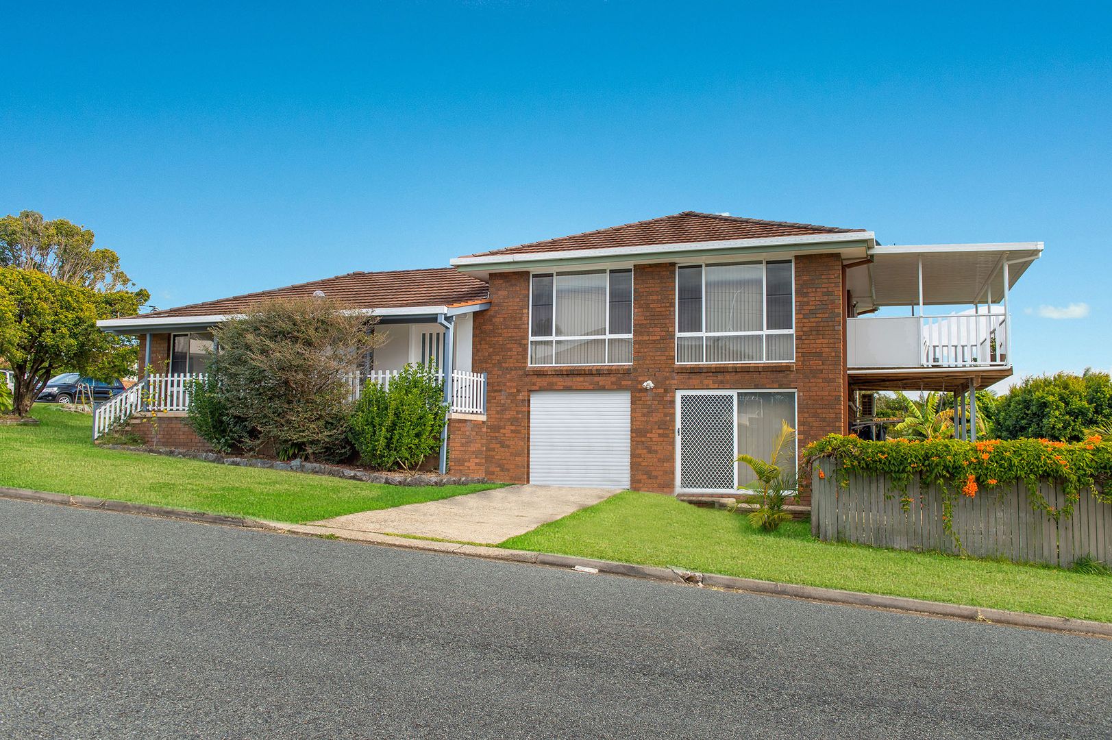 18 Third Avenue, Bonny Hills NSW 2445, Image 2