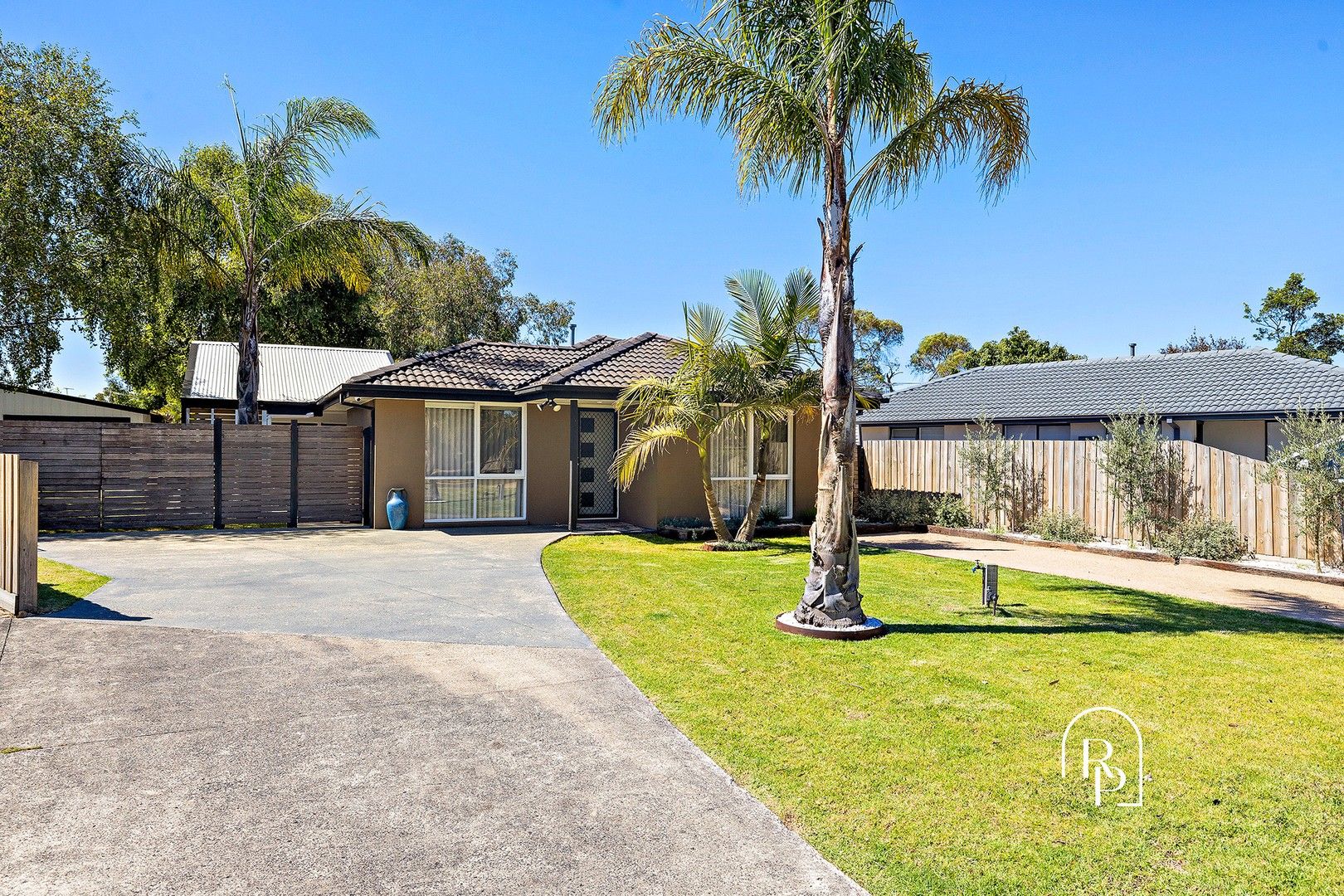 4 bedrooms House in 12 Lintel Court HASTINGS VIC, 3915